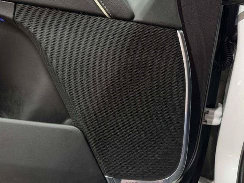Used 2021 Cadillac Escalade Luxury RWD image 31