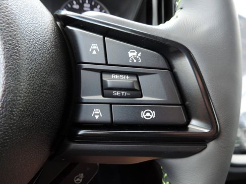 Certified 2025 Subaru Ascent Bronze Edition AWD/4WD image 25