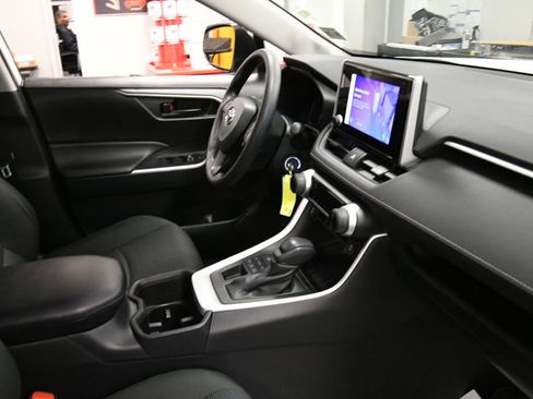 Used 2023 Toyota RAV4 LE image 26