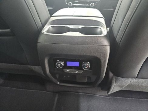 New 2026 Chevrolet Traverse LT w/ Enhanced Driving Package image 19