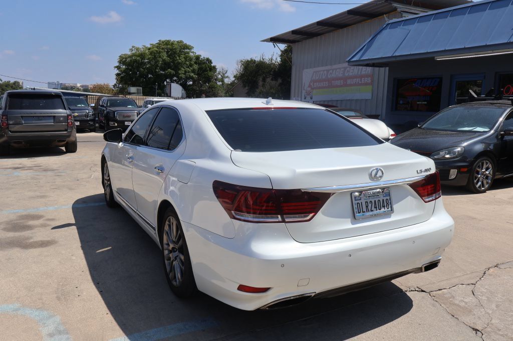 Used 2013 Lexus LS 460 w/ Comfort Pkg RWD image 6