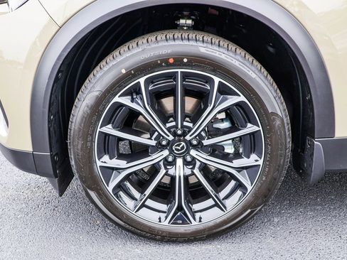 Used 2025 MAZDA CX-70 Plug-In Hybrid w/ Premium Pkg image 22