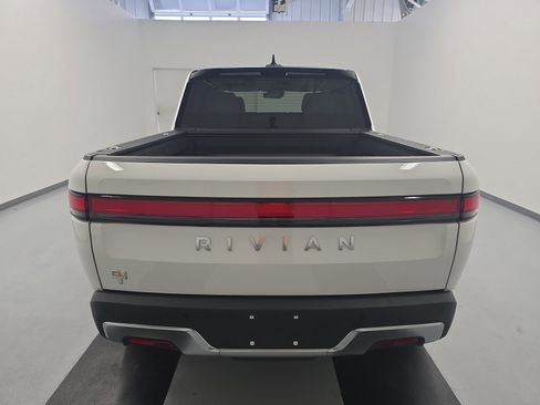 Used 2023 Rivian R1T Adventure image 4