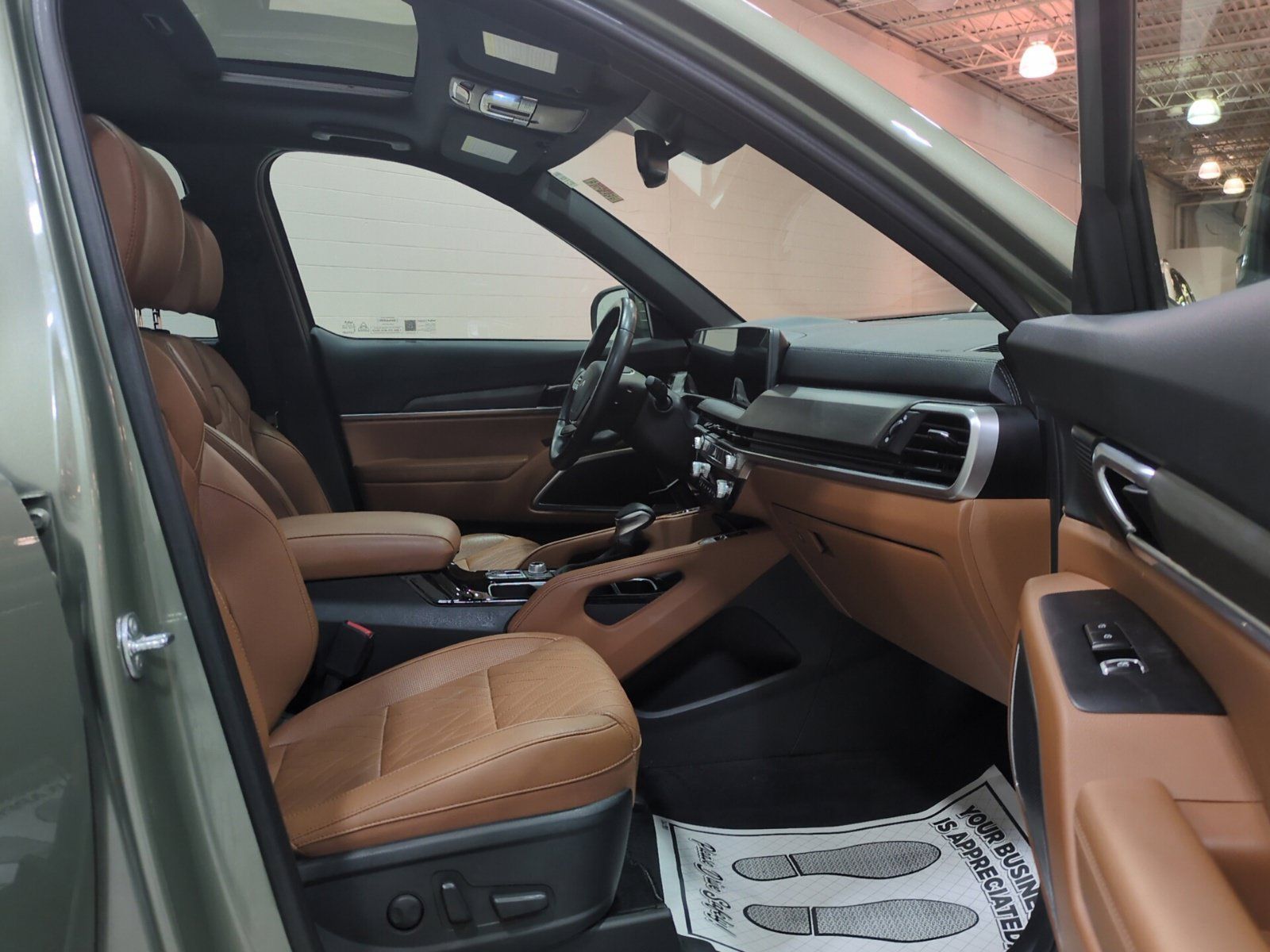 Certified 2024 Kia Telluride EX X-Line AWD/4WD image 9