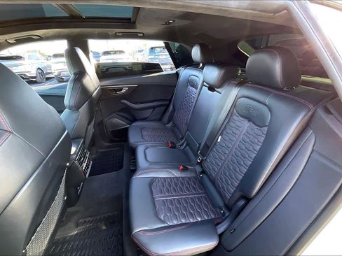 Used 2021 Audi RS Q8 image 29