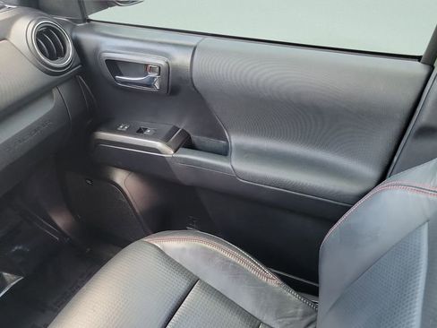 Used 2020 Toyota Tacoma TRD Pro AWD/4WD image 15