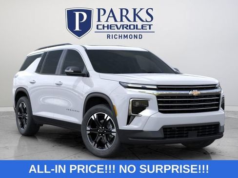 New 2027 Chevrolet Traverse LT w/ Sun and Wheel Package FWD image 2