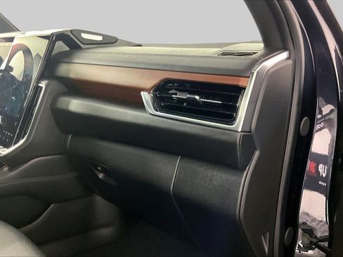 Used 2025 GMC Yukon XL Denali w/ Sun & Power Step Package AWD/4WD image 18