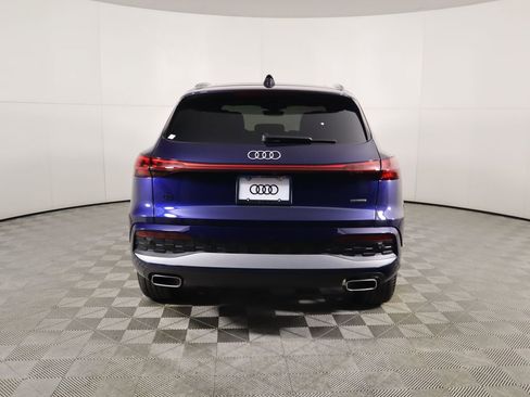 Used 2025 Audi Q5 Premium Plus w/ Premium Plus image 6