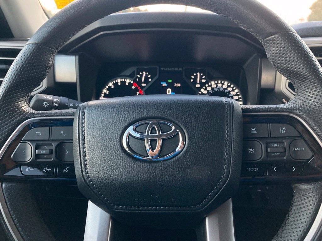 Used 2024 Toyota Tundra SR5 w/ SR5 Premium Package AWD/4WD image 18