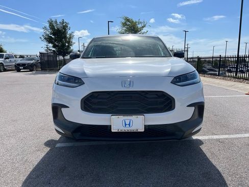 Certified 2026 Honda HR-V Sport image 2