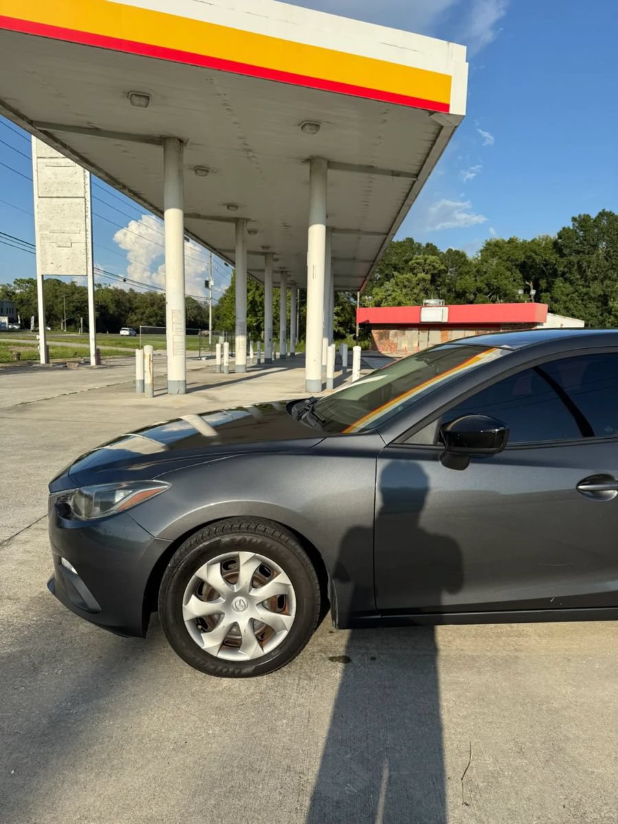 Used 2014 MAZDA MAZDA3 i SV FWD image 6
