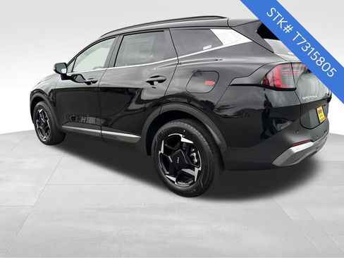 New 2026 Kia Sportage EX image 6