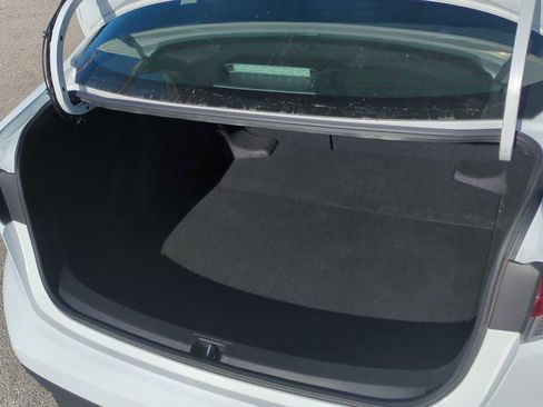 Used 2024 Toyota Corolla LE image 23