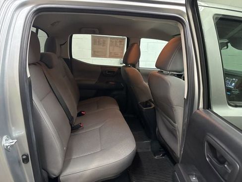 Used 2023 Toyota Tacoma SR AWD/4WD image 22