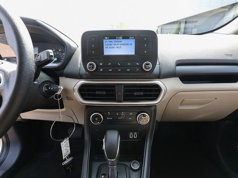 Used 2022 Ford EcoSport S AWD/4WD image 17