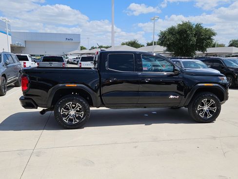 Certified 2024 GMC Canyon AT4 w/ Technology Package AWD/4WD image 2