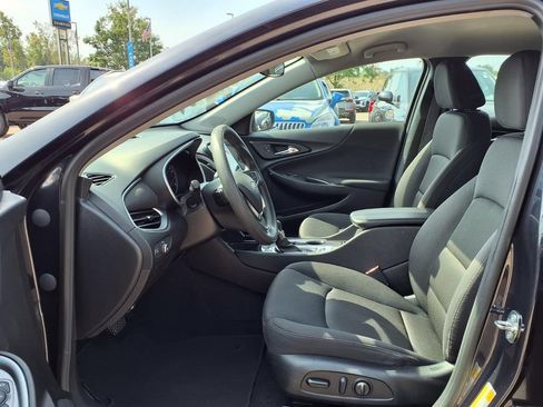 Used 2023 Chevrolet Malibu LT FWD image 12
