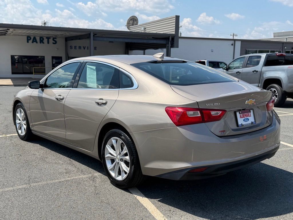 Used 2023 Chevrolet Malibu LT FWD image 6
