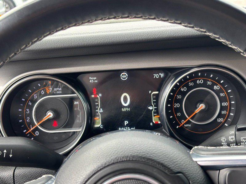 Used 2021 Jeep Wrangler Unlimited Sahara AWD/4WD image 21