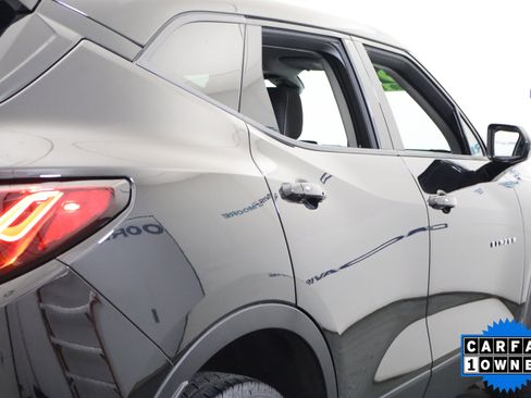 Used 2025 Chevrolet Blazer LT image 6