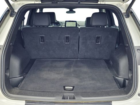 Used 2023 Chevrolet Blazer Premier FWD image 12