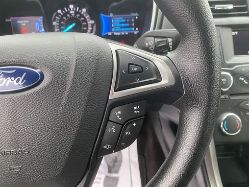 Used 2018 Ford Fusion S image 17