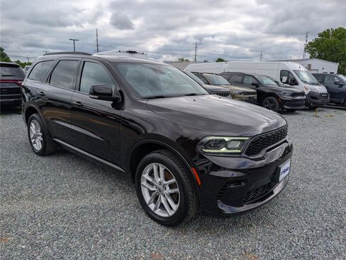Used 2024 Dodge Durango GT AWD/4WD image 7