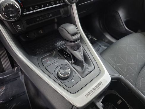 Certified 2025 Toyota RAV4 XLE image 22