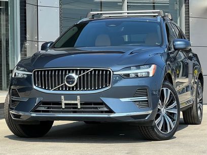 Used 2022 Volvo XC60 T8 Inscription w/ Advanced Package