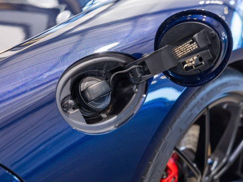 Used 2018 Porsche 718 Cayman GTS image 17