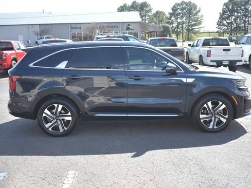 Used 2022 Kia Sorento SX image 4
