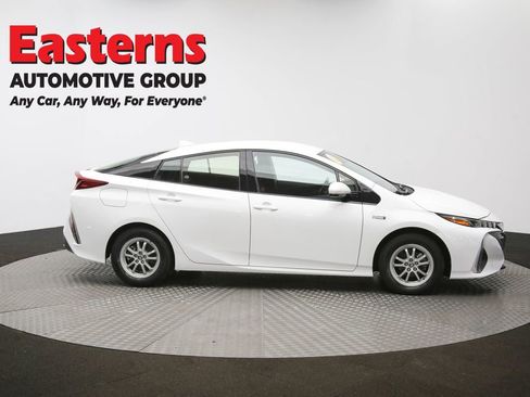 Used 2018 Toyota Prius Prime Plus image 72