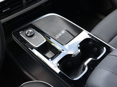 New 2025 Buick Enclave Preferred image 16