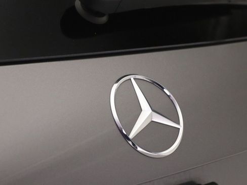 Certified 2022 Mercedes-Benz GLA 250 image 23