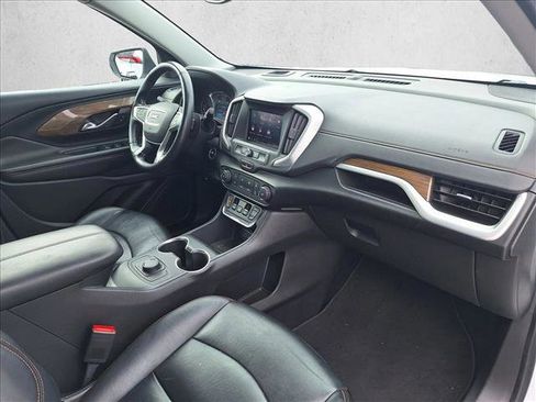Used 2021 GMC Terrain SLE image 19