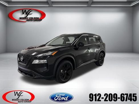 Used 2023 Nissan Rogue SV w/ SV Premium Package AWD/4WD image 1