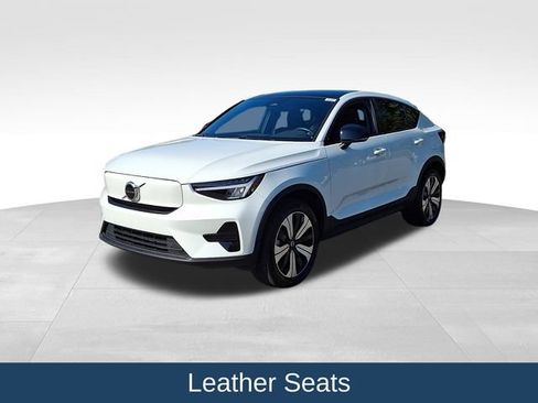 Used 2023 Volvo C40 Recharge Core AWD/4WD image 4