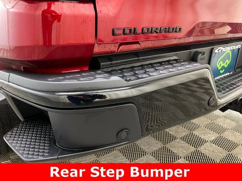 Certified 2024 Chevrolet Colorado Trail Boss w/ Advanced Trailering Package image 45