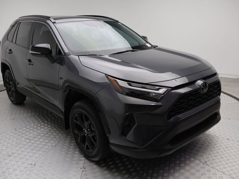 Certified 2025 Toyota RAV4 XLE w/ Convenience Package FWD image 6