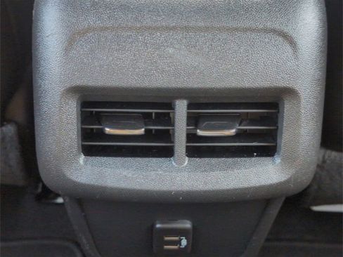 Certified 2023 Chevrolet Equinox RS image 20