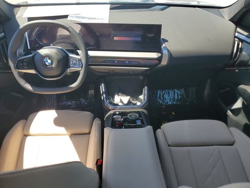 Used 2026 BMW X3 xDrive30i w/ Convenience Package AWD/4WD image 11