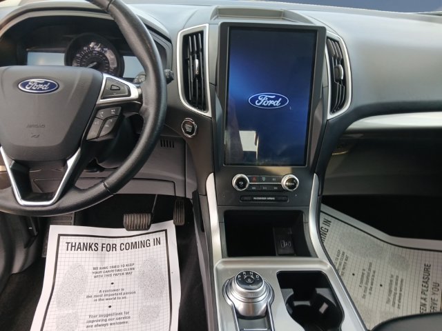 Used 2024 Ford Edge SEL AWD/4WD image 11