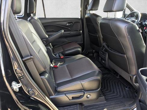 Used 2021 Honda Pilot Black Edition image 23