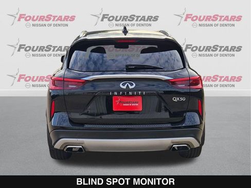 Used 2019 INFINITI QX50 Essential w/ Protection Package image 5