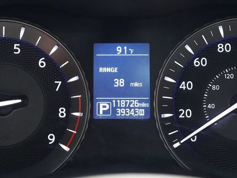 Used 2018 INFINITI Q70 L 3.7 AWD/4WD image 43