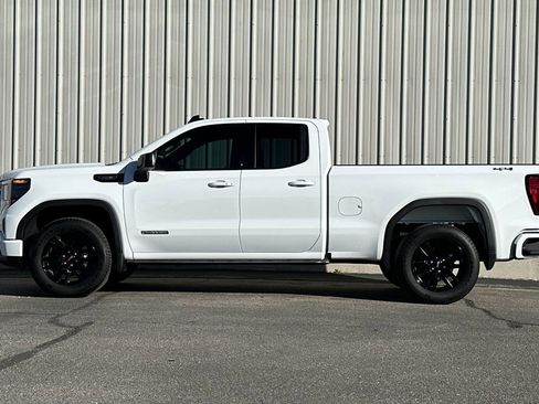 Used 2025 GMC Sierra 1500 Elevation image 7
