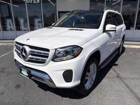 Used 2017 Mercedes-Benz GLS 450 4MATIC image 1