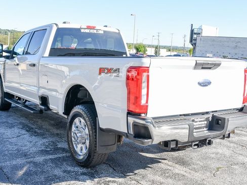 Used 2024 Ford F250 XLT w/ FX4 Off-Road Package image 11