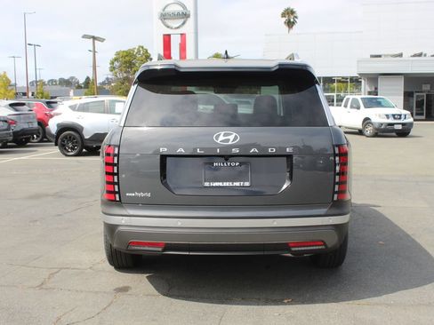 New 2026 Hyundai Palisade FWD Hybrid image 8